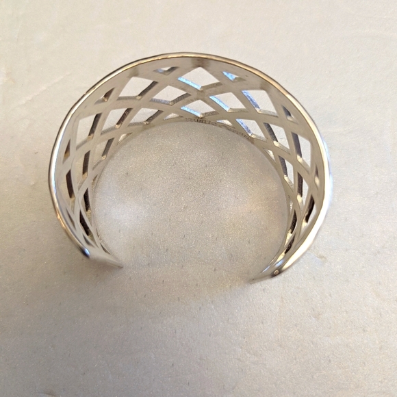 Rustic Cuff Bracelet - Picture 3 of 5